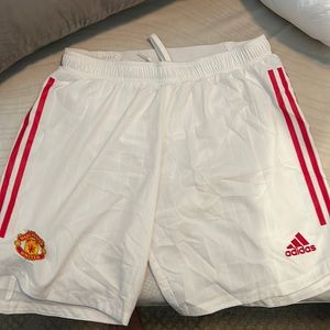 Mens adidas Manchester United soccer shorts. Size large